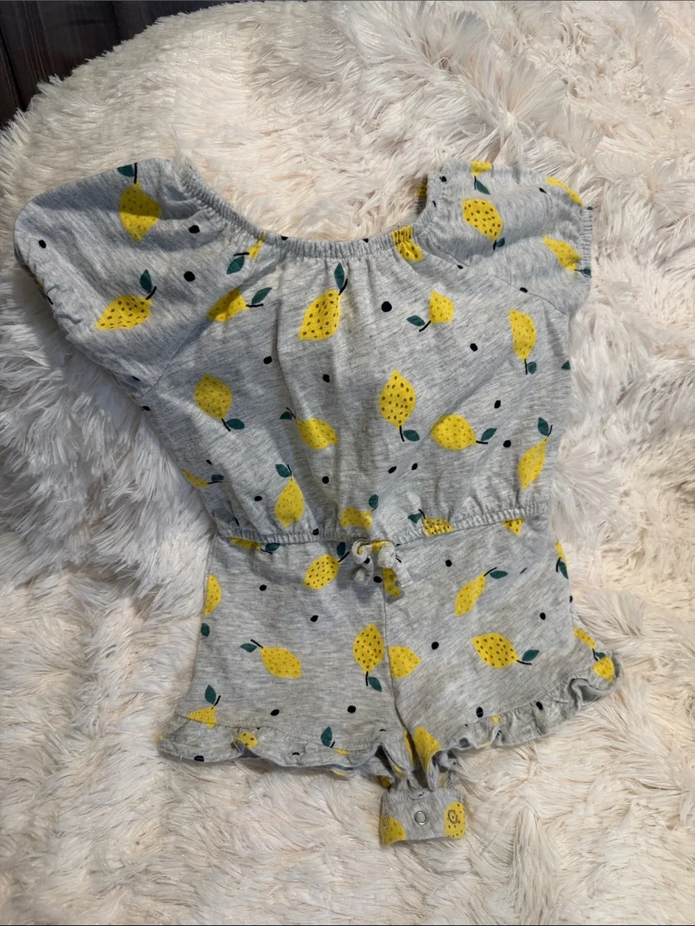 Old Navy Gray Romper with Yellow Lemon Print